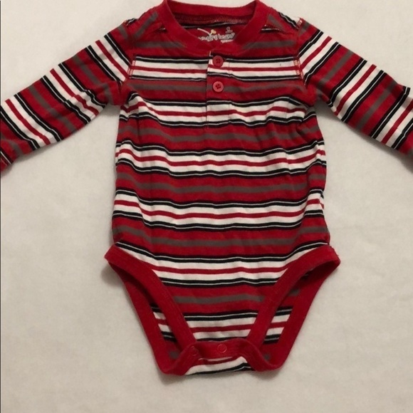 Baby boy 9 month clothes, 4 piece bundle - Picture 5 of 5